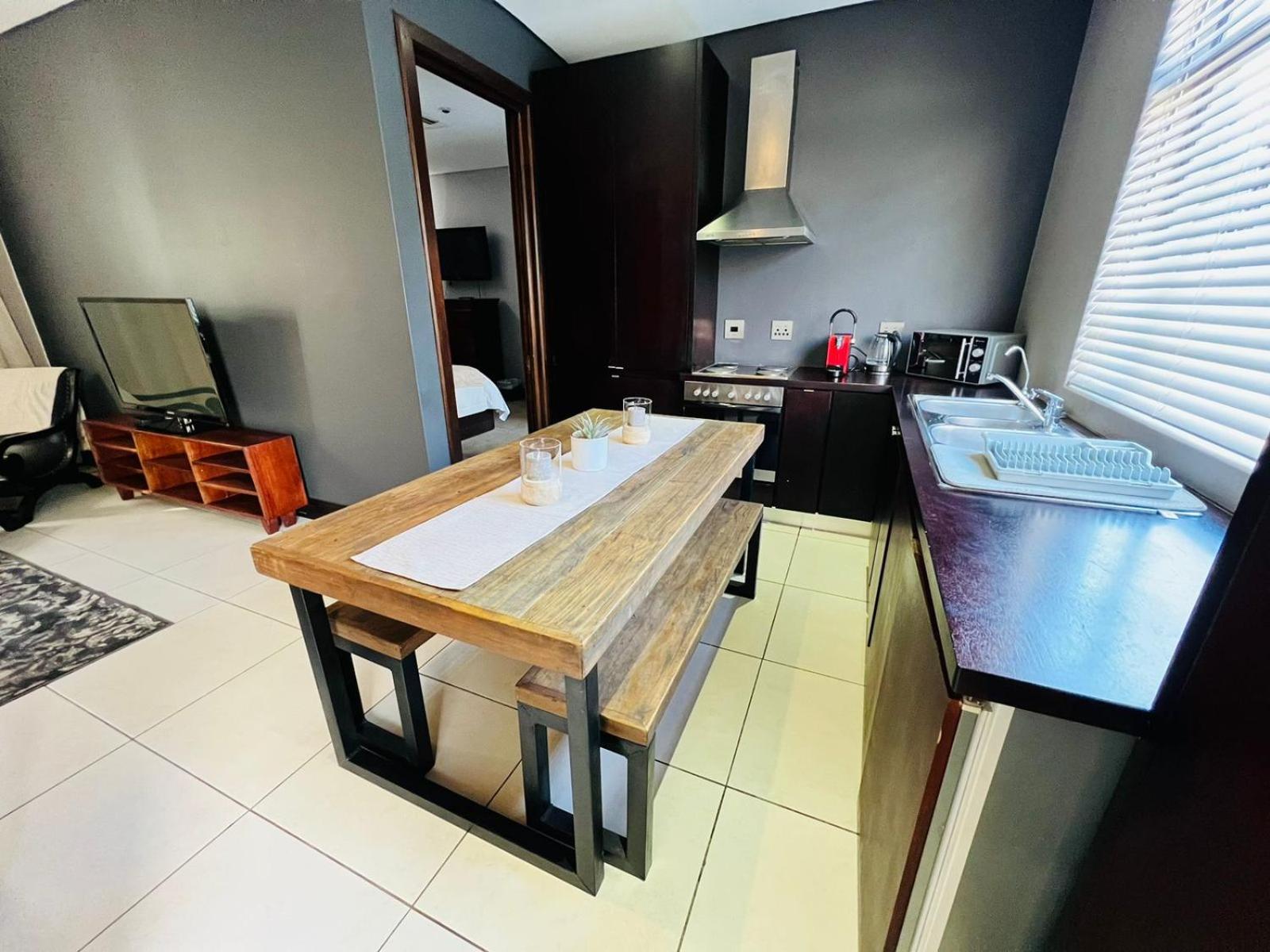 Tredenham Boutique Hotel Bloemfontein Exteriér fotografie A kitchen in a hotel