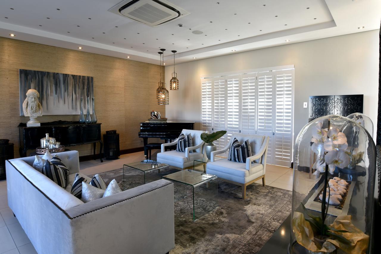 Tredenham Boutique Hotel Bloemfontein Exteriér fotografie Interior of a home in the suburb of Waterfall, Gauteng, South Africa