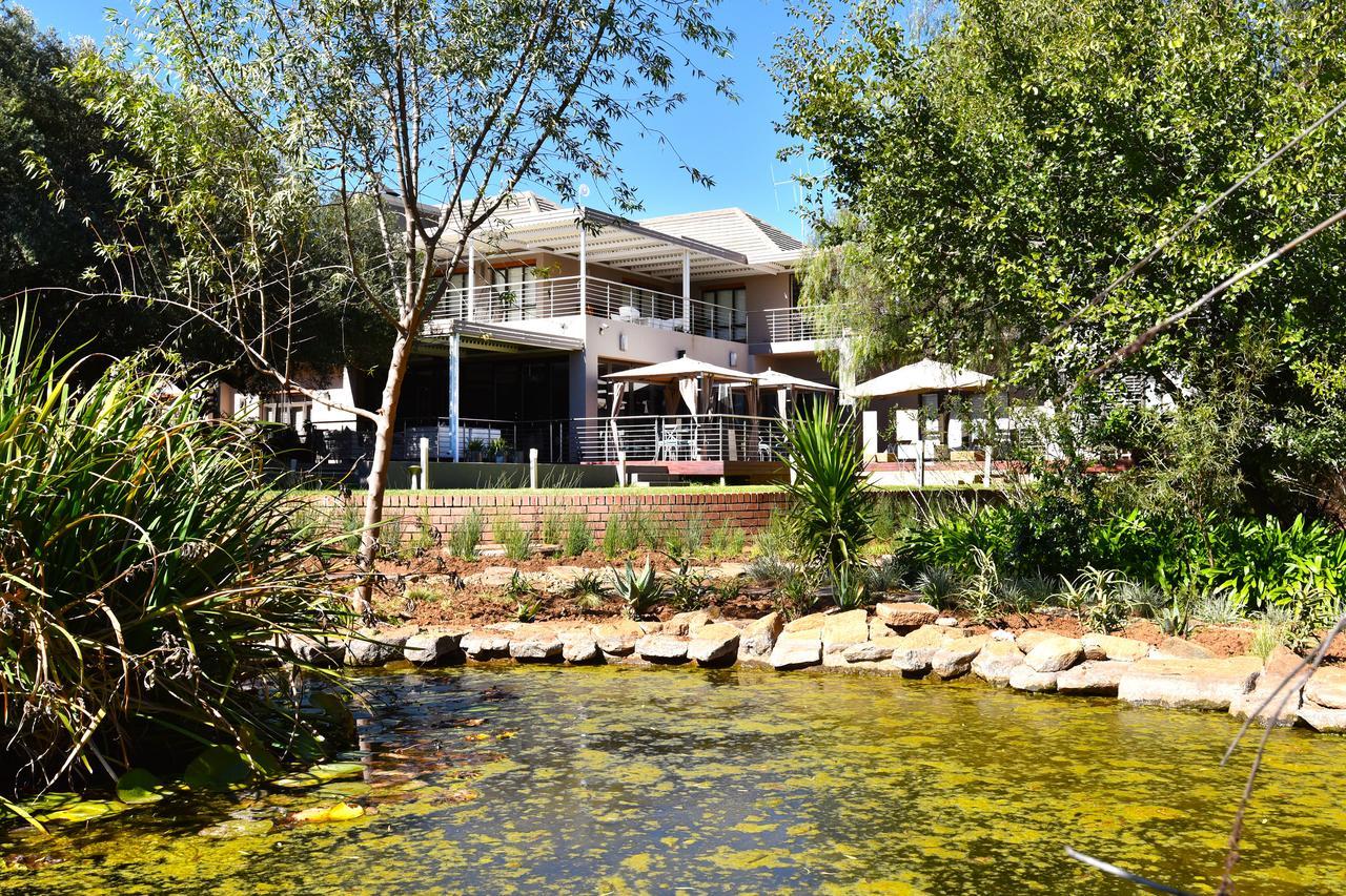 Tredenham Boutique Hotel Bloemfontein Exteriér fotografie The River Cafe